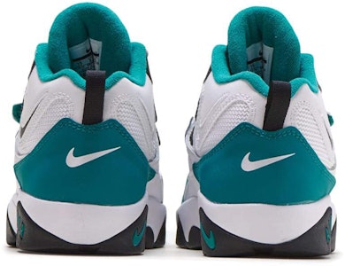 耐吉 Air Max Speed Turf 中筒 复古籃球鞋 GS 黑白綠 Lookbook 耐吉 Air Max Speed Turf 中筒 复古籃球鞋 GS 黑白綠