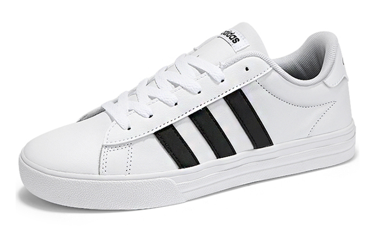 Lookbook (PS) adidas Daily 2.0 J Negro/Blanco DB0655