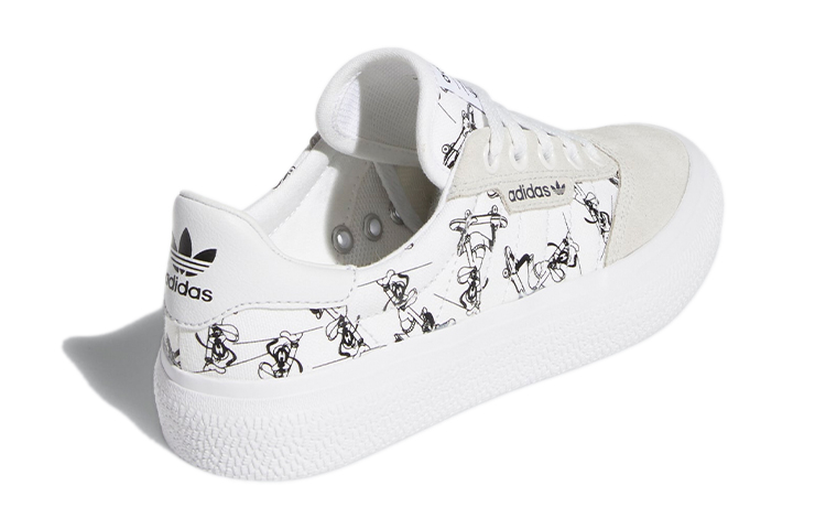 Shop (JR) adidas Disney x adidas Originals 3MC J ''Wit Bruin'' FW6259