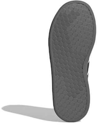 (JR) (ユース) アディダス グランドコート J 'カモ' GW6231 GW6231 Details for (JR) (ユース) アディダス グランドコート J 'カモ' GW6231 GW6231