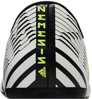 (JR) adidas Nemeziz 17.4 FxG J 'Blanco Negro Solar' S82459 Sizing (JR) adidas Nemeziz 17.4 FxG J 'Blanco Negro Solar' S82459