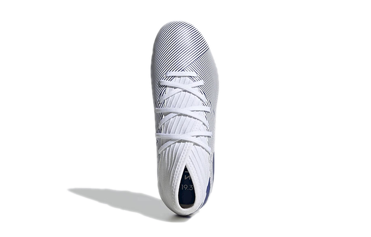 Shop 兒童 adidas Nemeziz 19.3 MG 耐磨舒適 中筒足球鞋 白藍