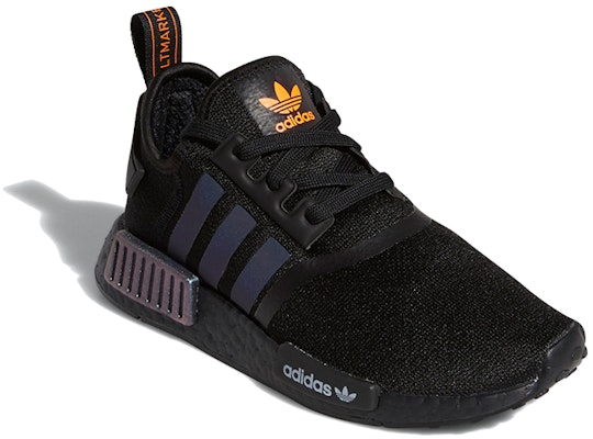 (JR) adidas NMD_R1 J 'Iridescent' Wanita FV8026 Lookbook (JR) adidas NMD_R1 J 'Iridescent' Wanita FV8026