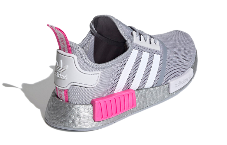 Shop (JR) adidas NMD_R1 J 'Silver Screaming Pink' Wanita FX5025