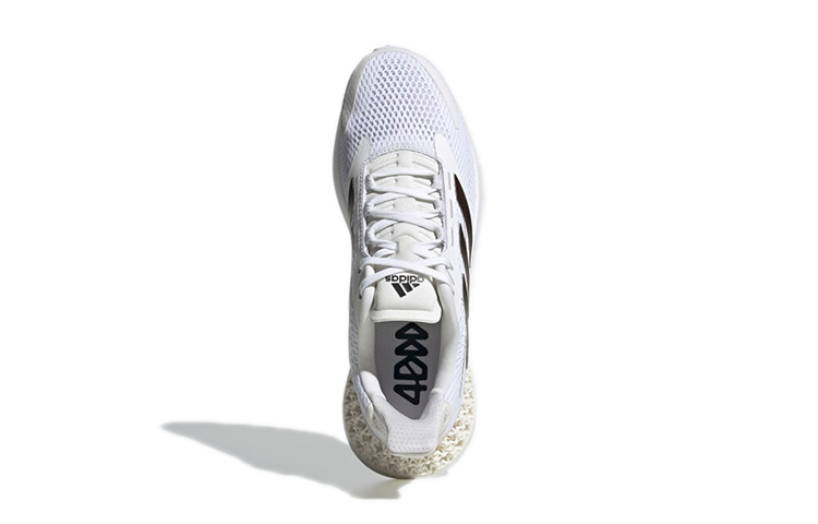 Shop 大童 adidas originals 4DFDW Pulse J 舒適透氣運動鞋 珍珠白
