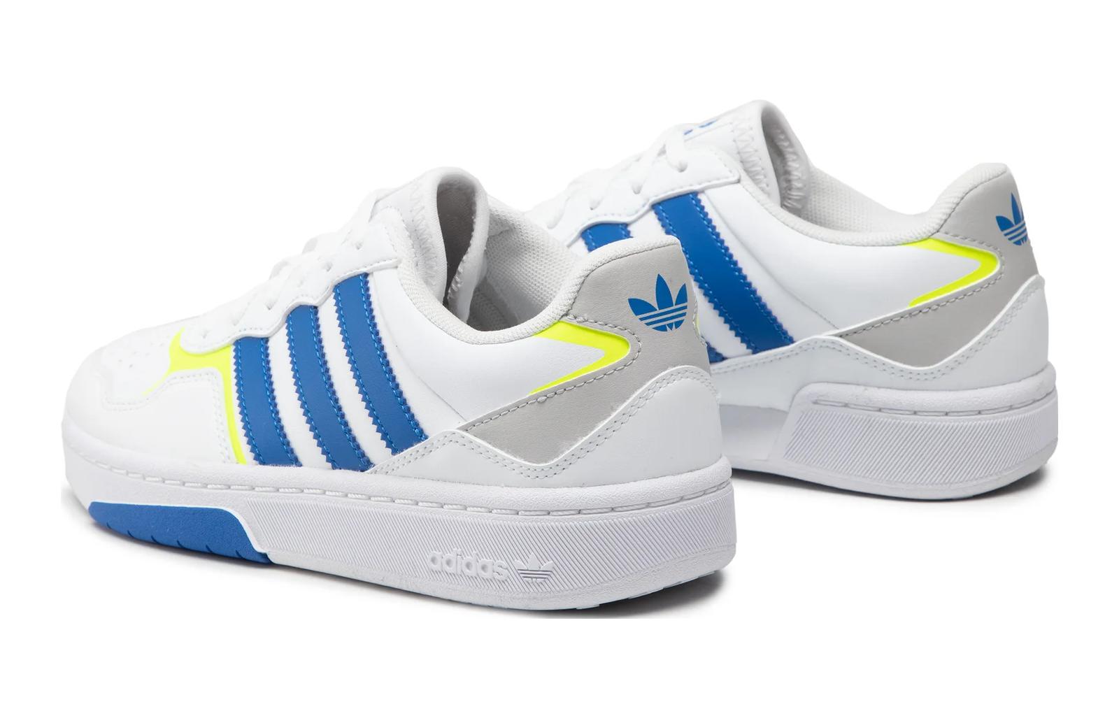 Shop 大童 adidas Originals Courtic 休閒 耐磨輕便 低筒 兒童板鞋 白藍