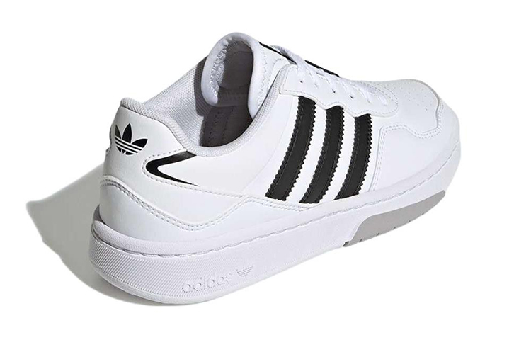 Shop 大童 adidas originals Courtic J 休閒 防滑耐磨 低筒 童鞋 板鞋 白黑