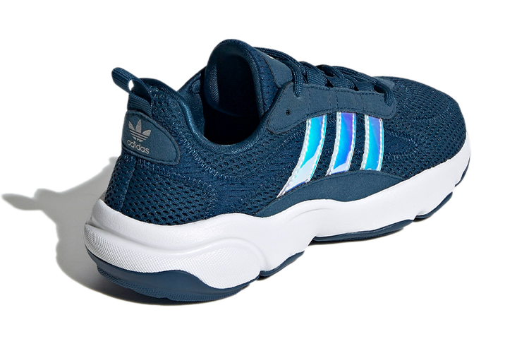 Shop 大童 adidas originals 海威 J 藍