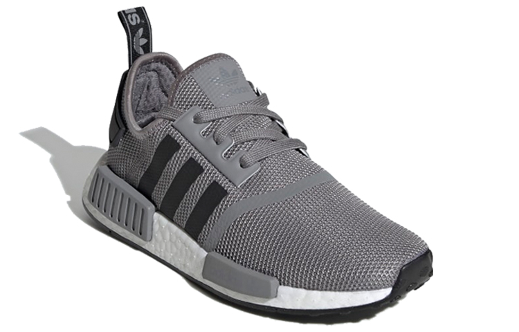 Lookbook (PS) 아디다스 오리지널 NMD_R1 J '그레이 화이트' EG7256