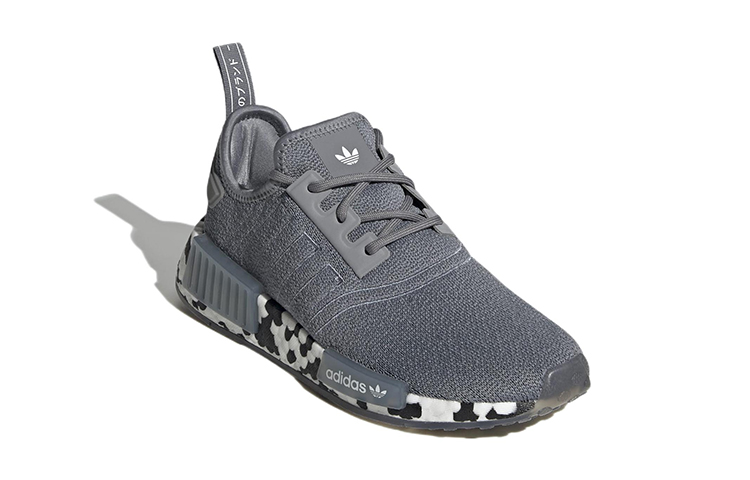 Lookbook (JR) adidas Originals NMD_R1 Refined 'Abu-abu' GZ3274