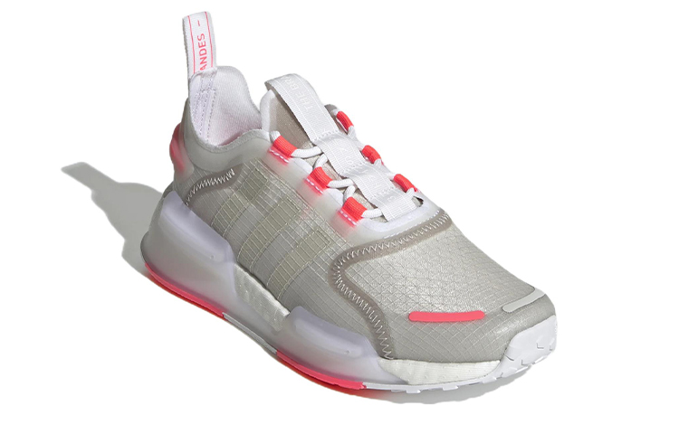 Lookbook (JR) adidas Originals NMD_V3 ''Grau Turbo'' GX5690