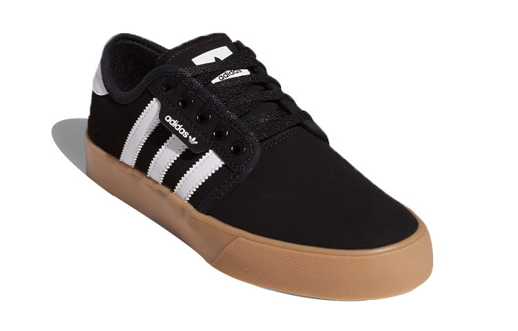Lookbook (PS) adidas Originals Seeley J 'Hitam Putih Cokelat' EE6141