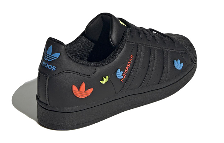 Shop (JR) adidas Originals Superstar zapatillas GV8875