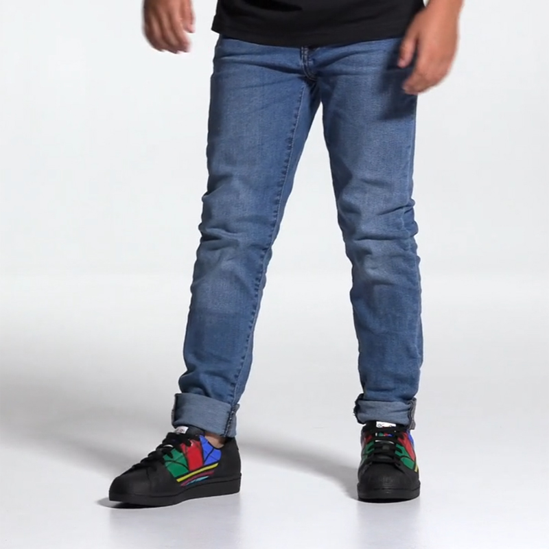 Sizing (JR) adidas Originals Superstar Pure J ''Nero'' FW4006