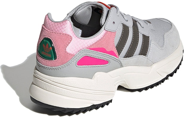 大童 adidas Originals Yung-96 J 灰粉 Shop 大童 adidas Originals Yung-96 J 灰粉