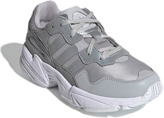 (JR) adidas Originals Yung-96 J 'Perak' EE6746 Lookbook (JR) adidas Originals Yung-96 J 'Perak' EE6746