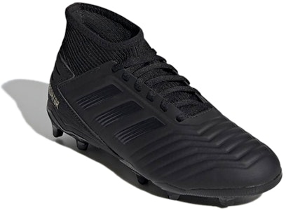 (JR) アディダス プレデター 19.3 FG J (黒) G25794 Lookbook (JR) アディダス プレデター 19.3 FG J (黒) G25794
