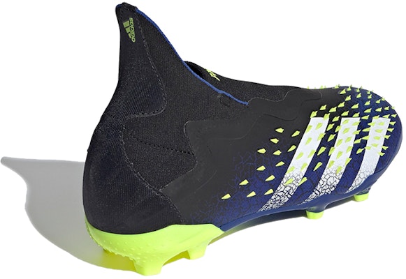兒童 adidas Predator Freak+ 硬地足球鞋 K 藍黑綠 Shop 兒童 adidas Predator Freak+ 硬地足球鞋 K 藍黑綠