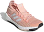 Lookbook 大童 adidas PulseBOOST Hd J 低筒 兒童跑步鞋 粉