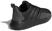 Shop 兒童 adidas neo Questar Flow K 黑色運動鞋
