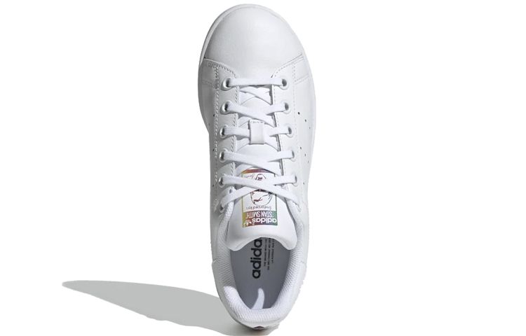 Shop 大童 adidas originals Stan Smith J 低筒 兒童板鞋 白色