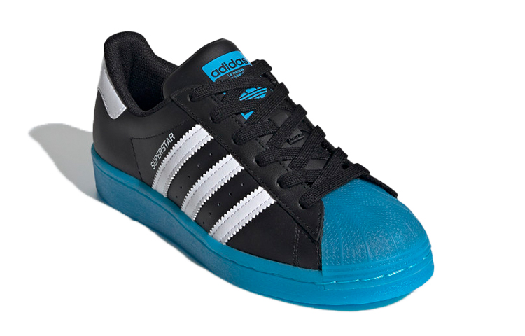 Lookbook (JR) adidas Superstar J ''Schwarz Signal Cyan'' FW3981