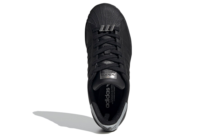 Purchase (JR) 阿迪达斯 Superstar J '黑白' FV3722