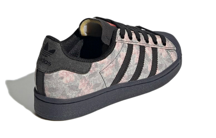 Shop (JR) adidas Superstar J ''Fleurs Décolorées'' FX5931