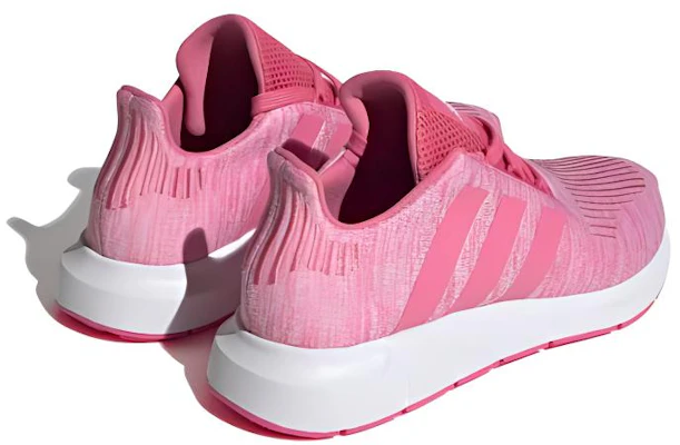 (JR) adidas Swift Run 1.0 Bambini Grandi ''Pink Fusion'' IF2973 Lookbook (JR) adidas Swift Run 1.0 Bambini Grandi ''Pink Fusion'' IF2973