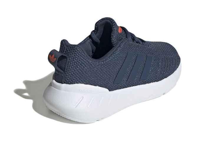 Shop (JR) adidas Swift Run 22 ''Mineral Blauw'' GX9212