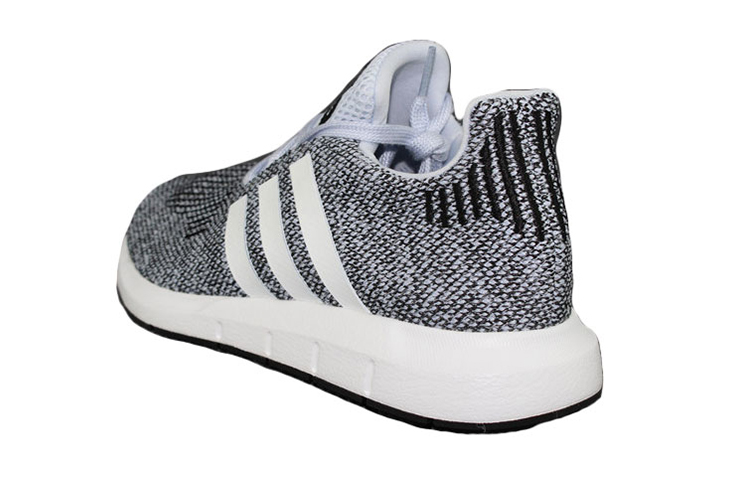 Shop (JR) ユース用アディダス スウィフトラン J 'エアロブルー' AC8442 AC8442