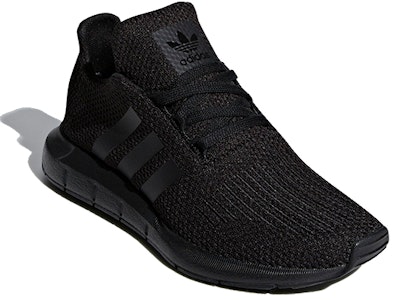 (JR) adidas Swift Run J 'Triple Black' Sepatu Hitam Anak-anak F34314 Lookbook (JR) adidas Swift Run J 'Triple Black' Sepatu Hitam Anak-anak F34314