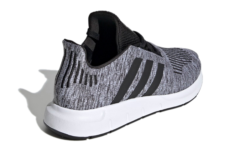 Shop (JR) アディダス スウィフトランJ 白黒 (Adidasu Suwiftoran J Shirokuro) EE7022