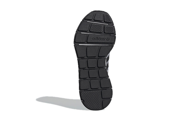 Details for (JR) アディダス スウィフトランJ 白黒 (Adidasu Suwiftoran J Shirokuro) EE7022