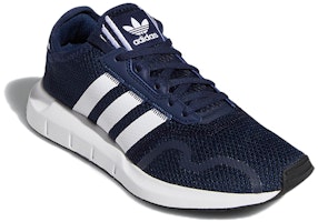 大童 adidas Originals Swift Run X J 低幫 兒童跑步鞋 藍白 Lookbook 大童 adidas Originals Swift Run X J 低幫 兒童跑步鞋 藍白