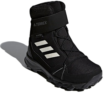 (JR) 아디다스 테렉스 스노우 CF 윈터 부츠 (블랙/화이트) S80885 Lookbook (JR) 아디다스 테렉스 스노우 CF 윈터 부츠 (블랙/화이트) S80885