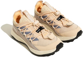 (JR) 아디다스 테렉스 보이저 21 트래블 슈즈 '샌드 스트라타' HQ5828 Lookbook (JR) 아디다스 테렉스 보이저 21 트래블 슈즈 '샌드 스트라타' HQ5828