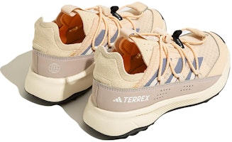 (JR) 아디다스 테렉스 보이저 21 트래블 슈즈 '샌드 스트라타' HQ5828 Shop (JR) 아디다스 테렉스 보이저 21 트래블 슈즈 '샌드 스트라타' HQ5828