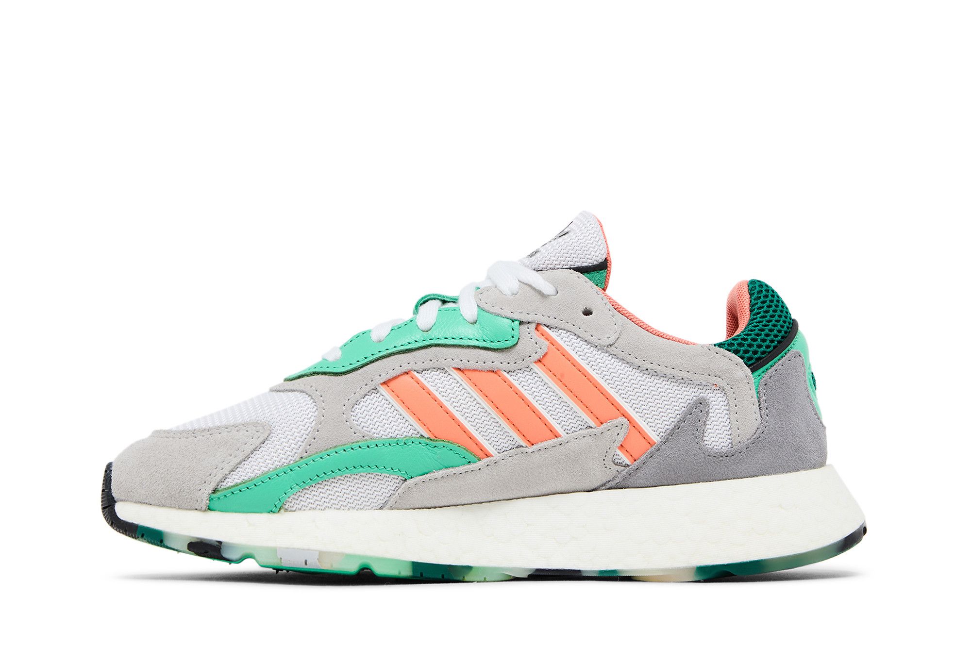 Lookbook (JR) adidas Tresc Run J 'Putih Bliss Coral' EF7650