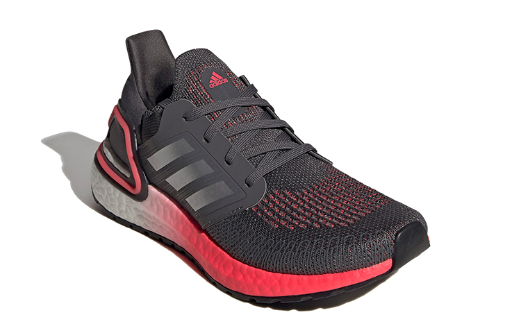Lookbook 大童款 adidas Ultra Boost 20 J 灰紅