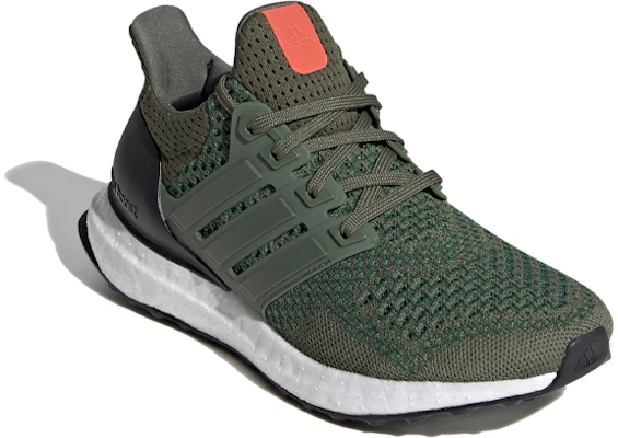 大童 adidas Ultraboost 20 J 綠黑白 Lookbook 大童 adidas Ultraboost 20 J 綠黑白