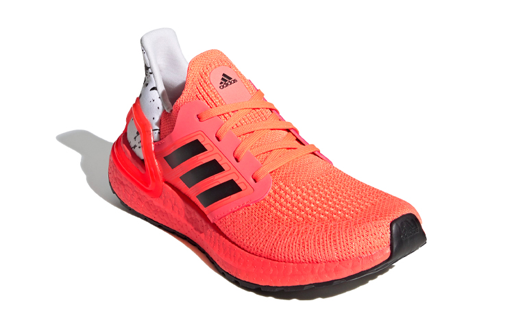 Lookbook 大童 adidas Ultraboost 20 J 粉黑白