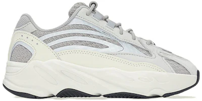 Order (JR) Yeezy Boost 700 V2 スタティック HQ6966
