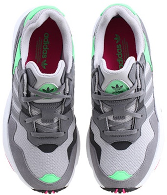 (JR) adidas Yung-96 J 'Kelabu Merah Jambu Terang' DB2802 Lookbook (JR) adidas Yung-96 J 'Kelabu Merah Jambu Terang' DB2802