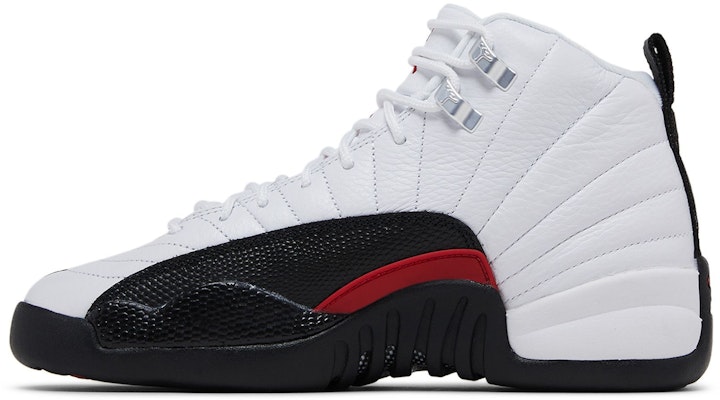 (青少年) Air Jordan 12 復刻版 'Taxi Flip' 153265-162 Lookbook (青少年) Air Jordan 12 復刻版 'Taxi Flip' 153265-162