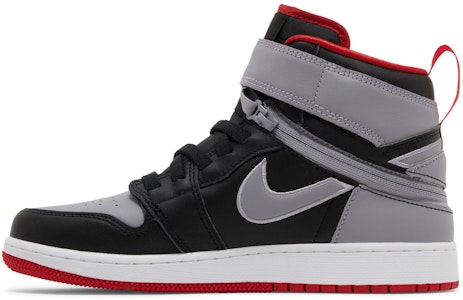 (JR) Air Jordan 1 高帮 FlyEase '黑红影' DC7986-010 Lookbook (JR) Air Jordan 1 高帮 FlyEase '黑红影' DC7986-010
