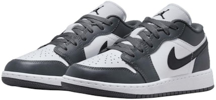 (青少年款)Air Jordan 1 Low '鐵灰' 553560-152 Lookbook (青少年款)Air Jordan 1 Low '鐵灰' 553560-152
