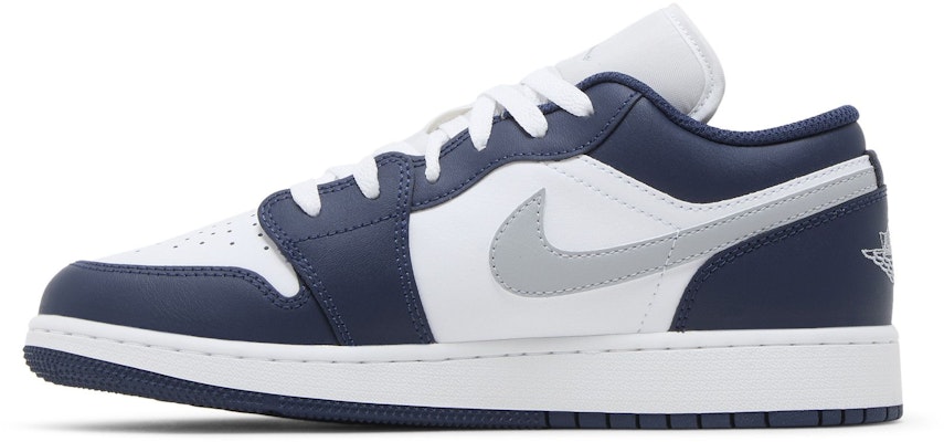 (Youth) Air Jordan 1 Low 'Midnight Navy Wolf Grey' 553560-141 Lookbook (Youth) Air Jordan 1 Low 'Midnight Navy Wolf Grey' 553560-141