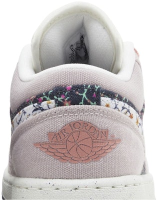 (Youth) Air Jordan 1 Low SE 'Floral' FJ3445-001 Sizing (Youth) Air Jordan 1 Low SE 'Floral' FJ3445-001