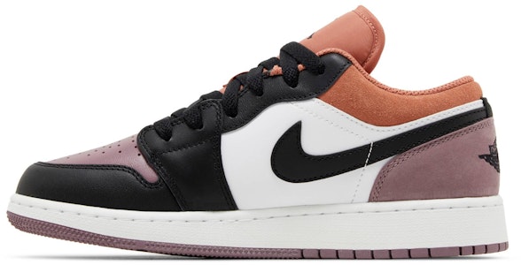 (GS) 에어 조던 1 로우 SE '스카이 제이 모브' FB9908-102 Lookbook (GS) 에어 조던 1 로우 SE '스카이 제이 모브' FB9908-102